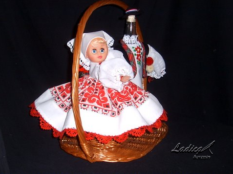 Croatian souvenirs, Croatian national costumes