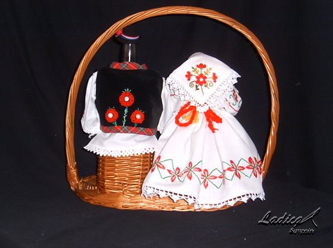 Croatian souvenirs, Croatian national costumes