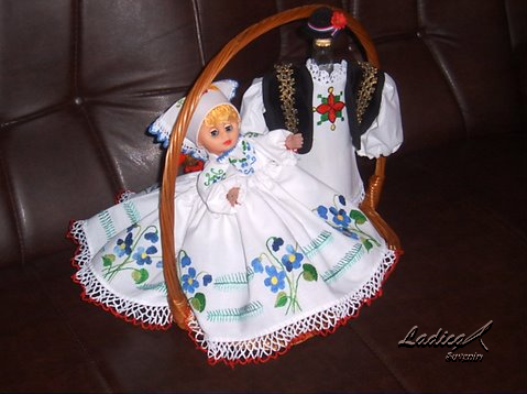 Croatian souvenirs, Croatian national costumes