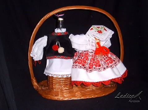 Croatian souvenirs, Croatian national costumes